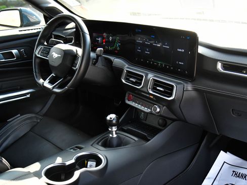 Used 2024 Ford Mustang GT Premium image 38