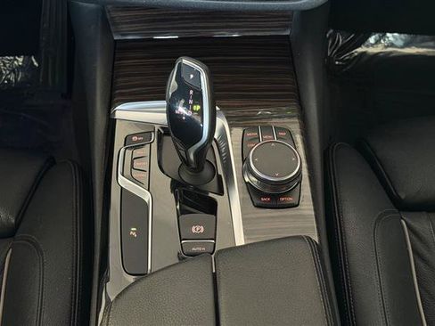 Used 2018 BMW 540i xDrive AWD/4WD image 26