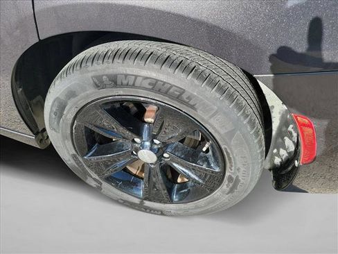 Used 2018 Dodge Charger SXT Plus w/ Driver Convenience Group image 13