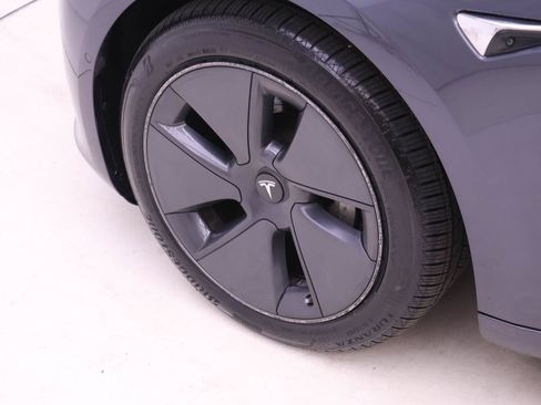 Used 2018 Tesla Model 3 Long Range AWD/4WD image 23