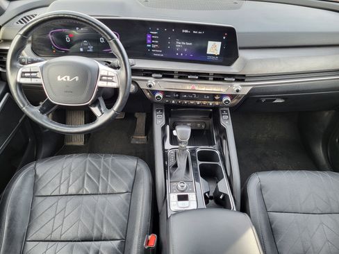 Used 2024 Kia Telluride EX X-Line image 11
