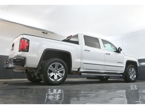 Used 2018 GMC Sierra 1500 SLT image 35