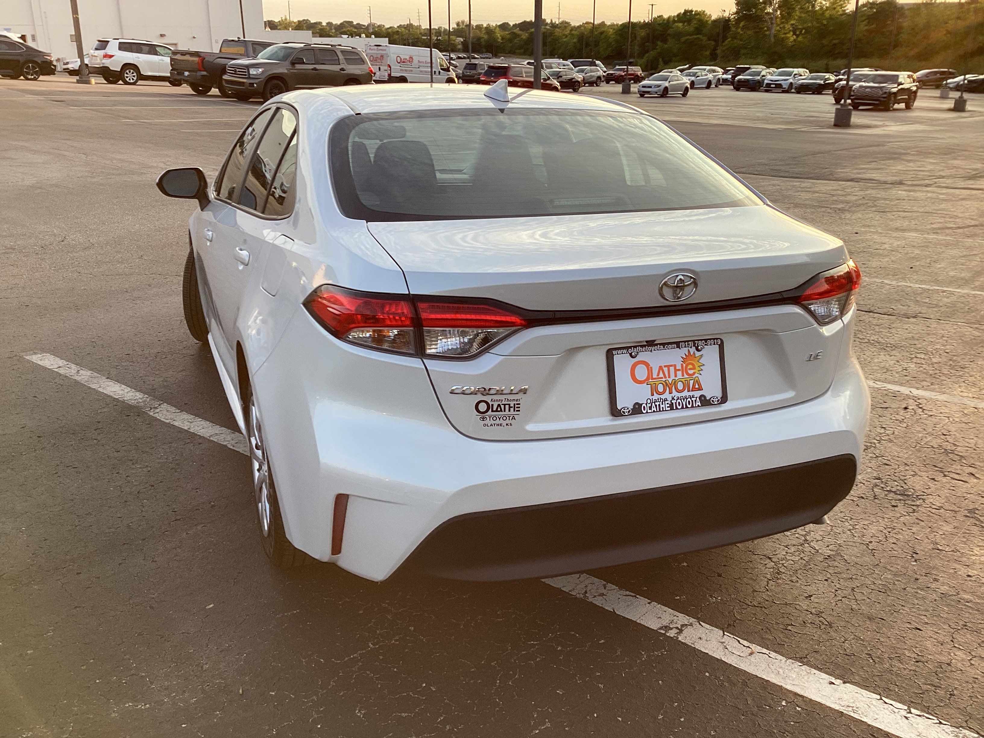 Certified 2025 Toyota Corolla LE FWD image 17