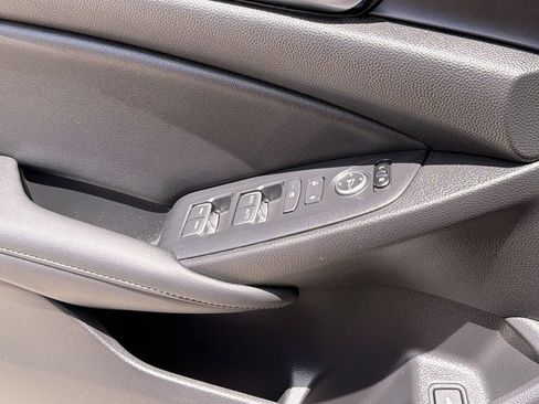 Used 2022 Honda Accord Sport image 20