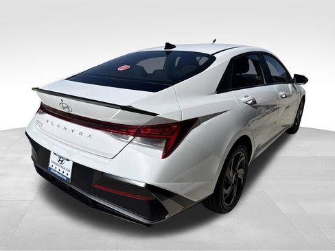 New 2026 Hyundai Elantra SEL Sport image 5