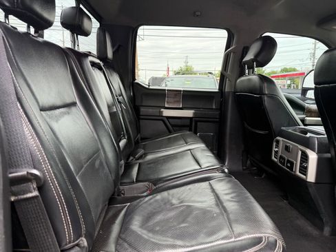 Used 2018 Ford F250 Lariat w/ Chrome Package AWD/4WD image 24