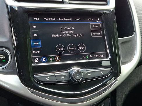 Used 2020 Chevrolet Sonic LT w/ Convenience Package FWD image 22