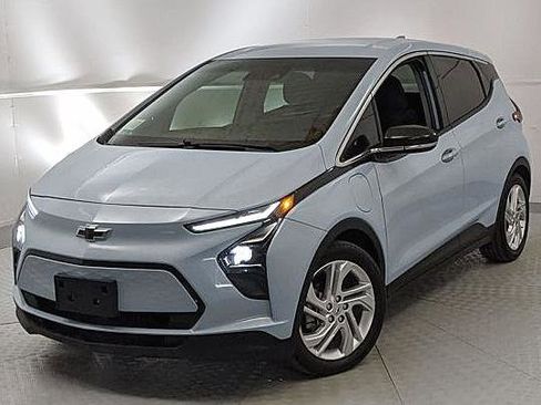 Used 2022 Chevrolet Bolt LT image 6