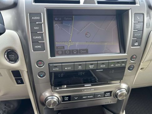 Used 2015 Lexus GX 460 w/ Premium Package AWD/4WD image 23