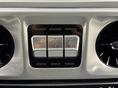 Used 2021 Mercedes-Benz G 550 w/ AMG Line image 36