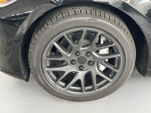 Used 2025 Tesla Model 3 Long Range RWD image 31