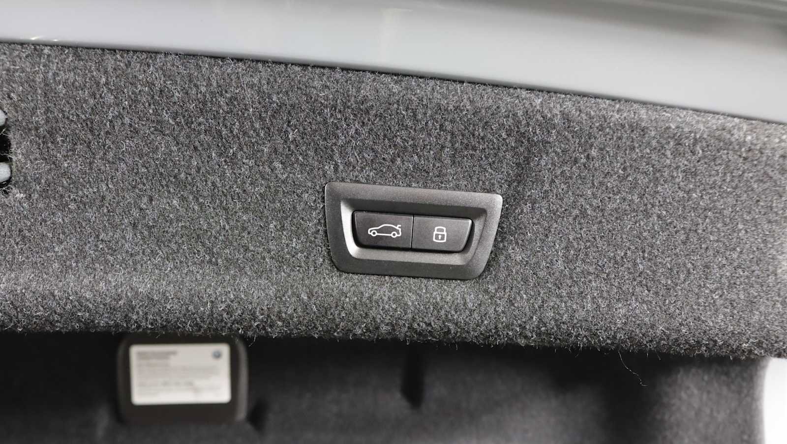 Used 2025 BMW M340i xDrive w/ Premium Package AWD/4WD image 33