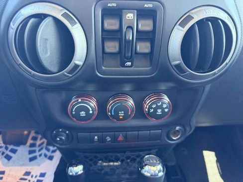Used 2017 Jeep Wrangler Unlimited Sport AWD/4WD image 20