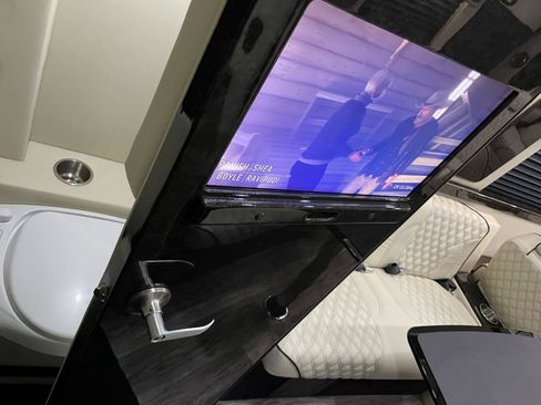 Used 2021 Mercedes-Benz Sprinter 3500 image 23