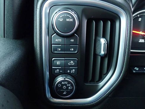 Used 2021 Chevrolet Silverado 2500 High Country w/ Z71 Off-Road Package AWD/4WD image 26
