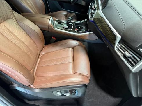 Used 2021 BMW X5 xDrive40i w/ Executive Package AWD/4WD image 29