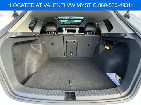 Certified 2023 Volkswagen Taos SEL image 18