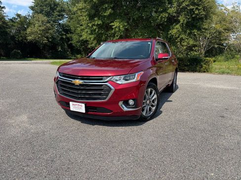 Used 2019 Chevrolet Traverse Premier w/ LPO, Floor Liner Package AWD/4WD image 27