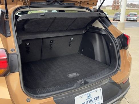 Used 2024 Buick Encore GX Preferred image 13