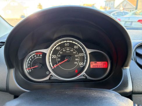 Used 2014 MAZDA MAZDA2 Sport image 16