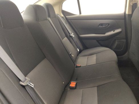 Used 2024 Nissan Sentra SV FWD image 19