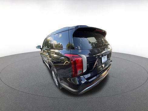 Used 2024 Hyundai Palisade SEL FWD image 7