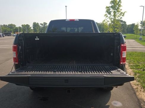 Used 2018 Ford F150 XLT w/ Equipment Group 302A Luxury AWD/4WD image 10