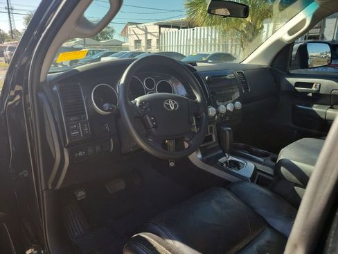 Used 2010 Toyota Tundra 2WD Double Cab image 18