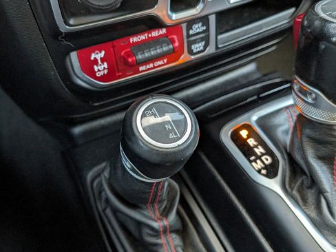 Used 2020 Jeep Gladiator Rubicon image 19