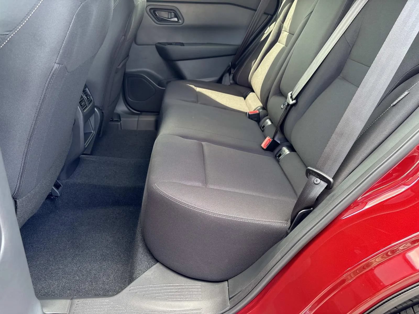 New 2026 Nissan Rogue S FWD image 18