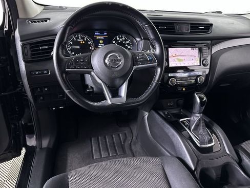 Used 2019 Nissan Rogue Sport SV w/ Technology Package image 21