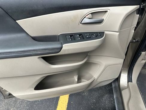 Used 2012 Honda Odyssey EX-L image 11