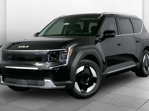 New 2026 Kia EV9 Wind image 2