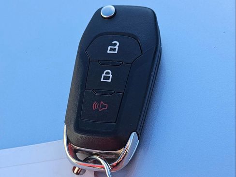 Used 2018 Ford F150 XL w/ Equipment Group 101A Mid image 24