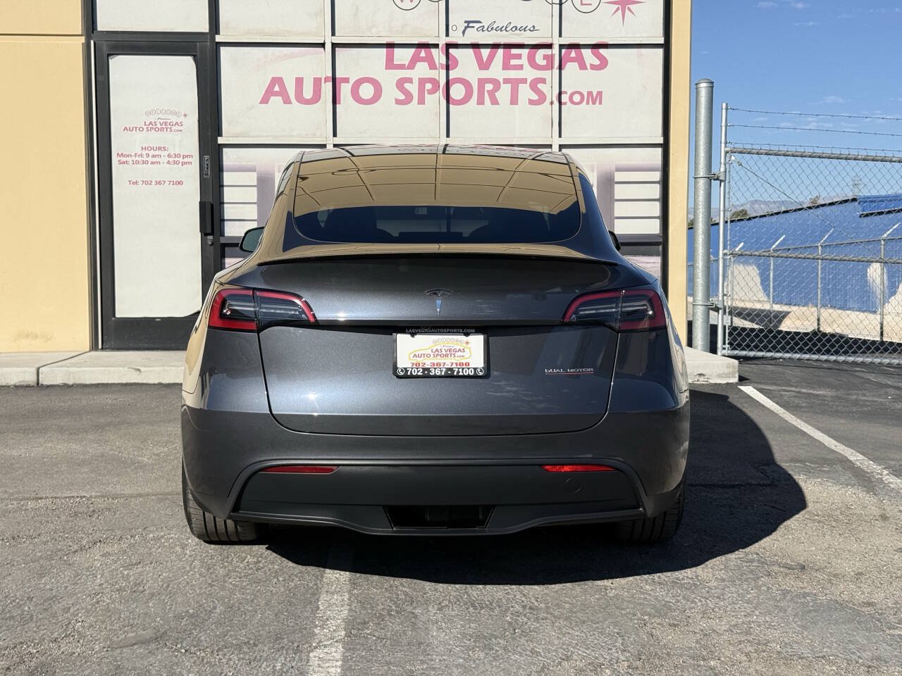 Used 2023 Tesla Model Y Performance AWD/4WD image 8