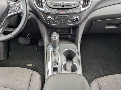 Used 2020 Chevrolet Equinox LT FWD image 19