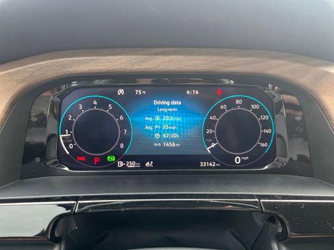 Used 2024 Volkswagen Atlas SE FWD image 22