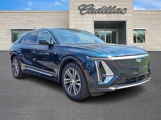 New 2025 Cadillac Lyriq Luxury w/ LPO, Floor Liner Package video 2