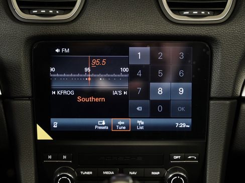 Used 2025 Porsche 718 Boxster S image 24