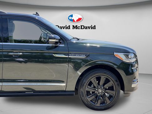 Certified 2023 Lincoln Navigator Black Label AWD/4WD image 37