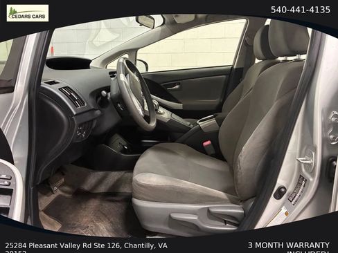 Used 2012 Toyota Prius Two image 10