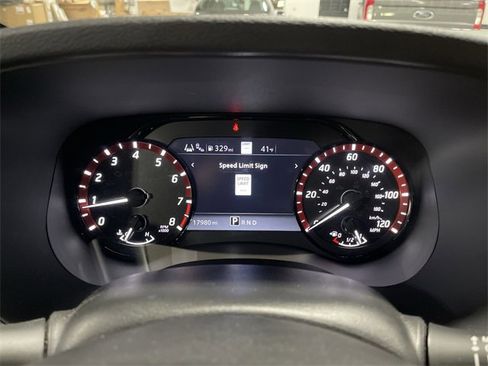 Used 2023 Nissan Frontier Pro-X w/ Technology Package image 14