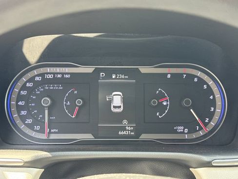 Used 2024 Hyundai Tucson SEL FWD image 16
