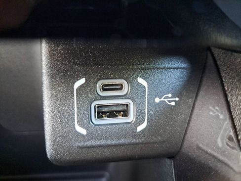 New 2026 Jeep Compass Latitude image 6