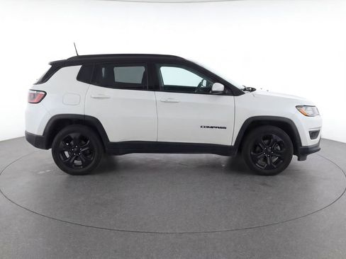 Used 2021 Jeep Compass Latitude AWD/4WD image 6