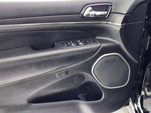 Used 2021 Jeep Grand Cherokee High Altitude image 16