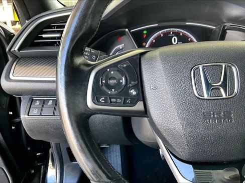 Used 2019 Honda Civic Sport Touring image 10