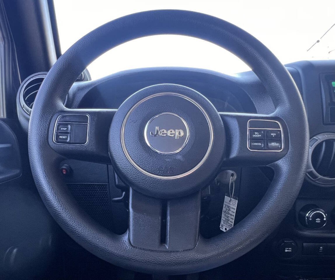 Used 2013 Jeep Wrangler Sport AWD/4WD image 19