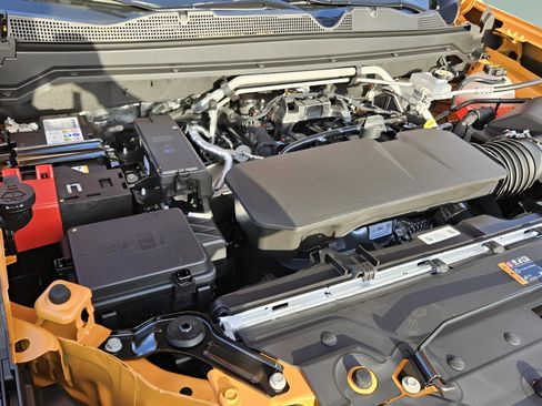 New 2026 Chevrolet Colorado Z71 w/ Z71 Convenience Package 2 image 18