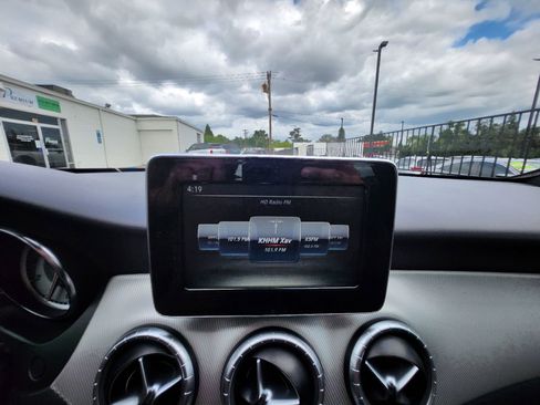 Used 2015 Mercedes-Benz CLA 250 image 15